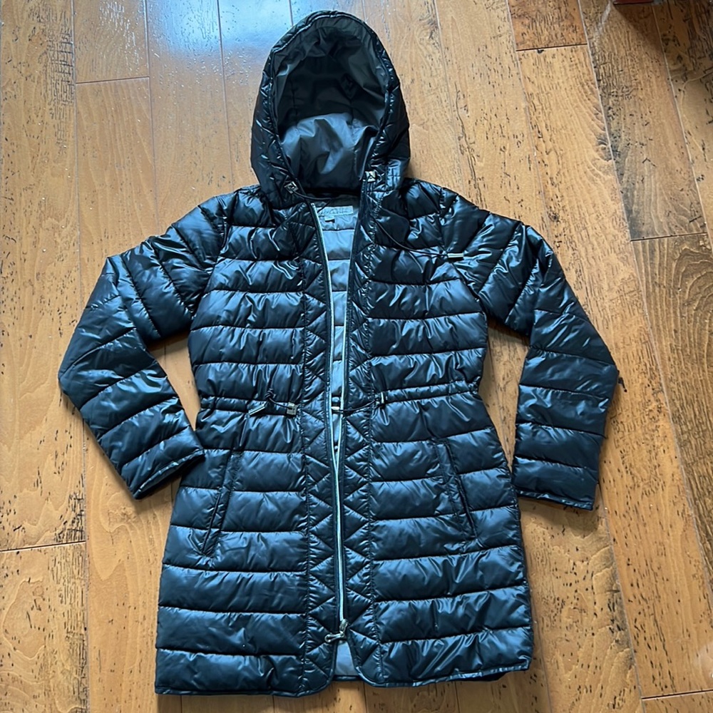Kenneth Cole Puffer Coat size Small